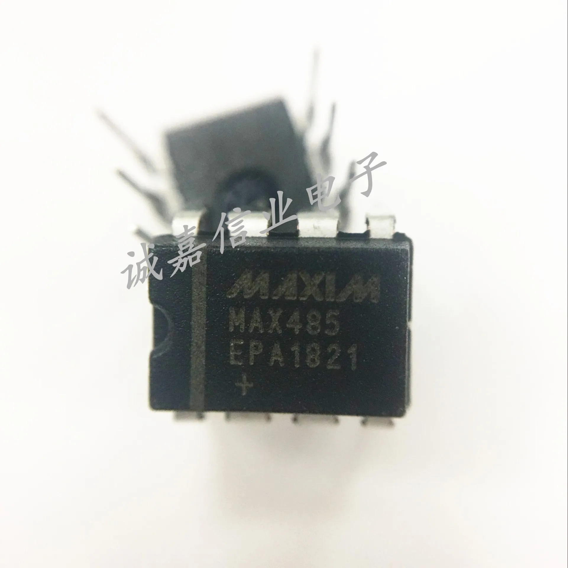 MAX485EPA + DIP-8 MAX485EPA RS-422/RS-485
