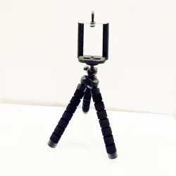 Octopus Mini Tripod - Universal Smartphone and Camera Holder (Black)