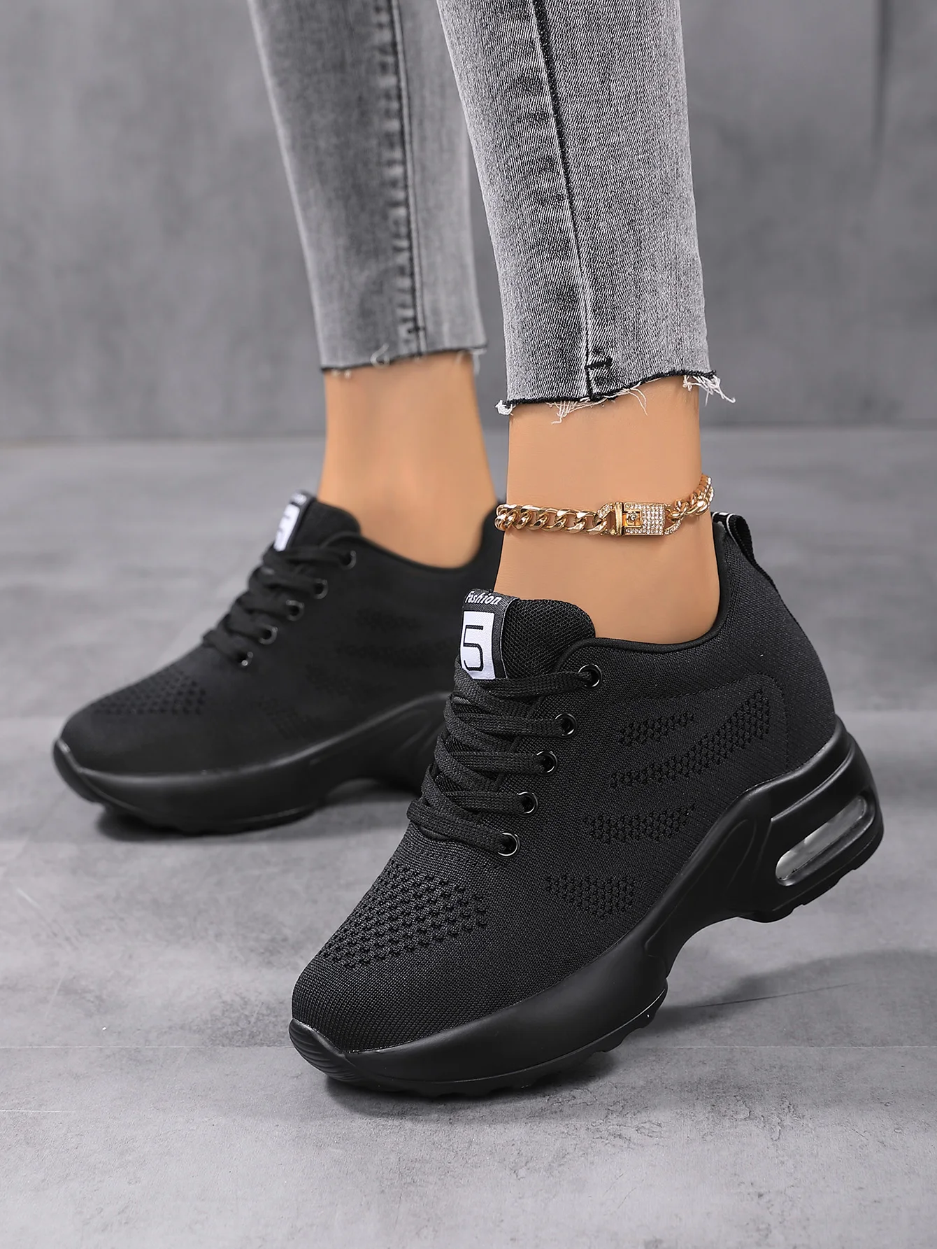 Mode Vrouwen Sneakers 2023 Platform Casual Schoenen Voor Vrouwen Tennisschoenen Pluis Maat Sportschoenen Hardloopschoenen Mesh Ademend