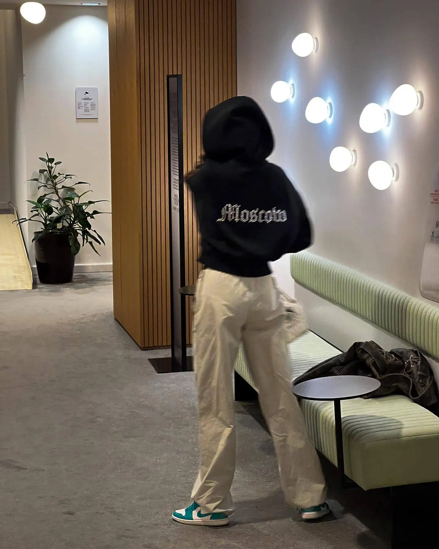 wonderwall.swim_340147779_2267