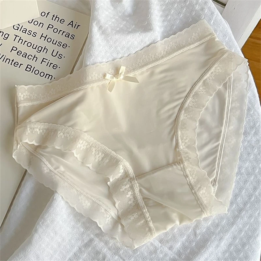 ملابس داخلية مثيرة من الدانتيل للنساء ، حرير ثلجي...