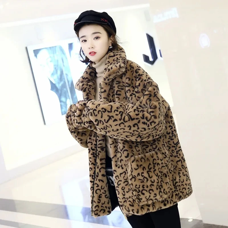 

Leopard Faux Fur Coat Women Zipper Pocket Outerwear Long Sleeve Tops Autumn Winter Korean Turndown Collar Loose Female Overcoat