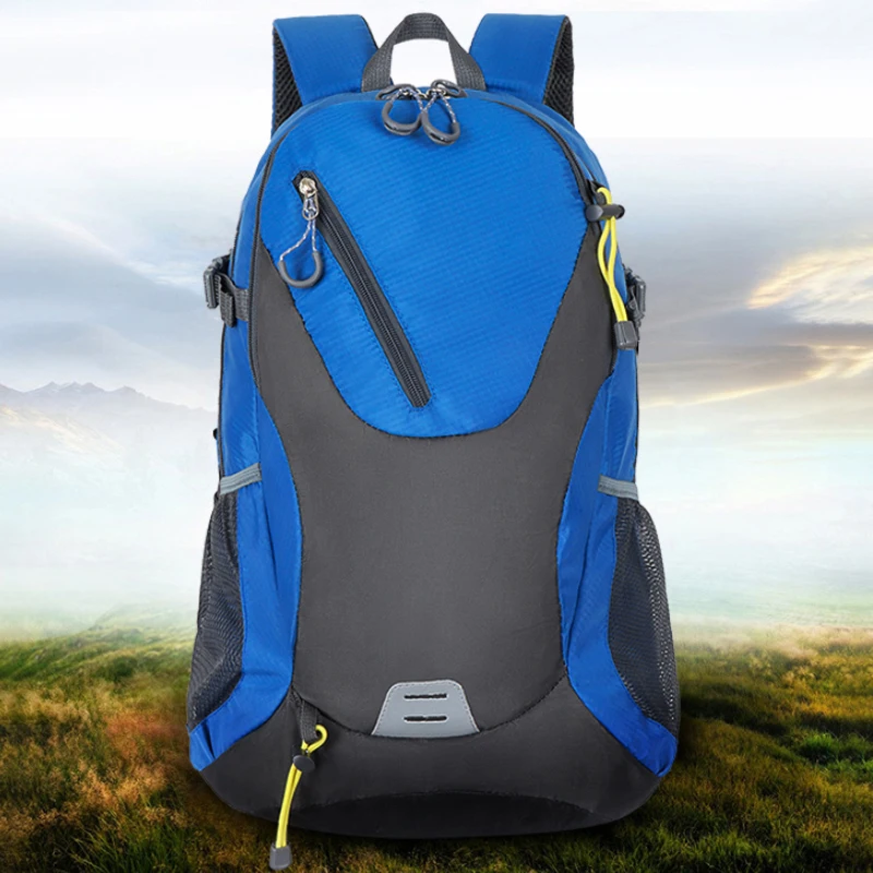 Universal hiking backpack, large capacity, lightweight travel, multifunctional, hiking, with zipper, hip adjustment