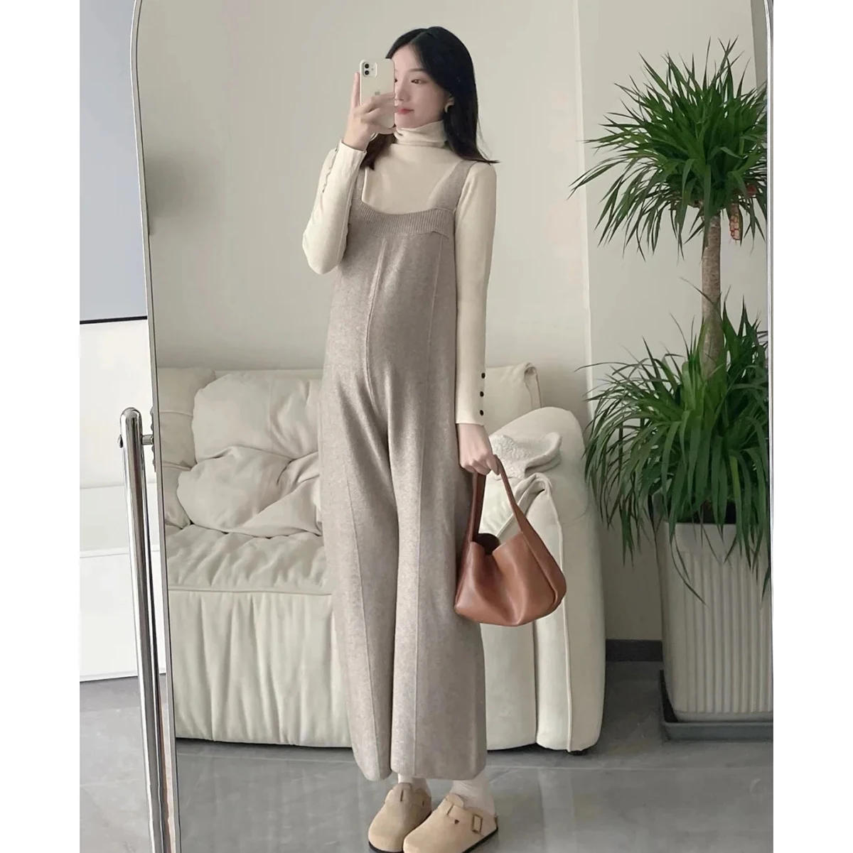 Autumn Maternity Knitting Jumpsuits Good Quality Fashion Long Loose Wide Leg Trousers Pregnant Woman Overalls Straight Rompers 2