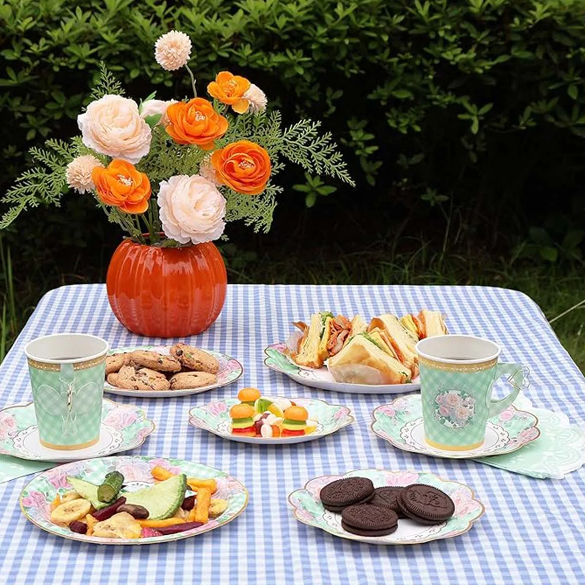 Tea Party Tableware Set for 16 Guests description 3