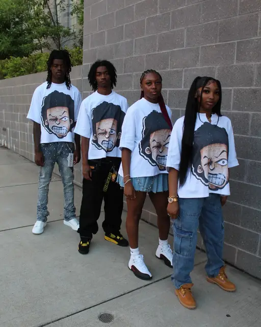 New streetwear cartoon big head print graphic t shirts