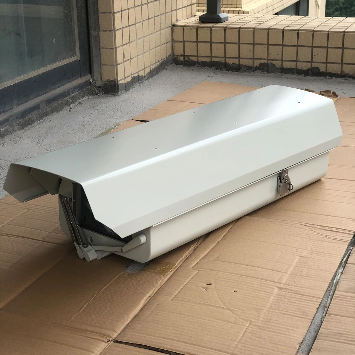 23 Inch/ 29inch Super Large Size AC24V 220V Waterproof Outdoor CCTV Security Surveillance Camera Housing With Wiper /Heater /Fan