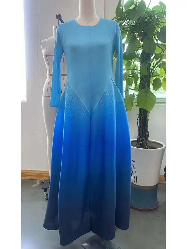 green emerald velvet dress Perfect Beach Wedding Party Dress Floor Length Elegant Formal Dress  W/Empire Waist (BM4046L) – DaisyFormals-Bridesmaid and Formal Dresses in  59+ Colors main image 1