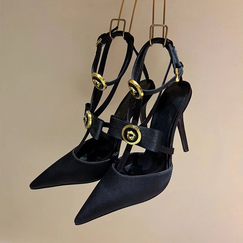 

Женские босоножки с ремешком на пятке, сандалии на каблуке с бантом и металлической пряжкой, большой размер 45, лето 43,2024