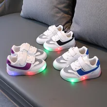 

New Brands Fashion LED Girls Boys Shoes Lighted Baby Infant Tennis Elegant Cute Toddlers Lovely Glowing Sneakers