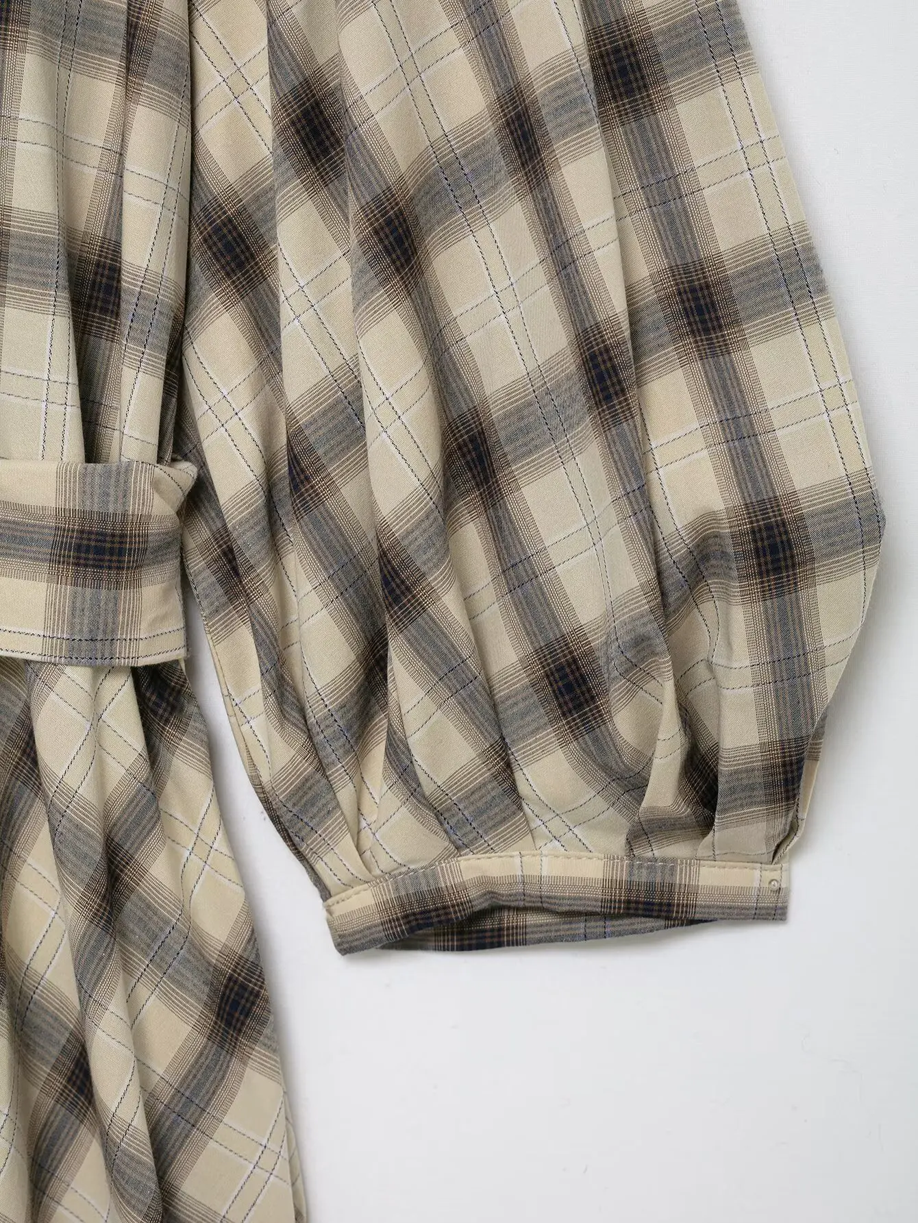 Women Plaid Lantern Sleeve Dress Female Casual Single Breasted Lace Up Long A-Line Dresses Lady Daily Commute Street Shirt-Dress