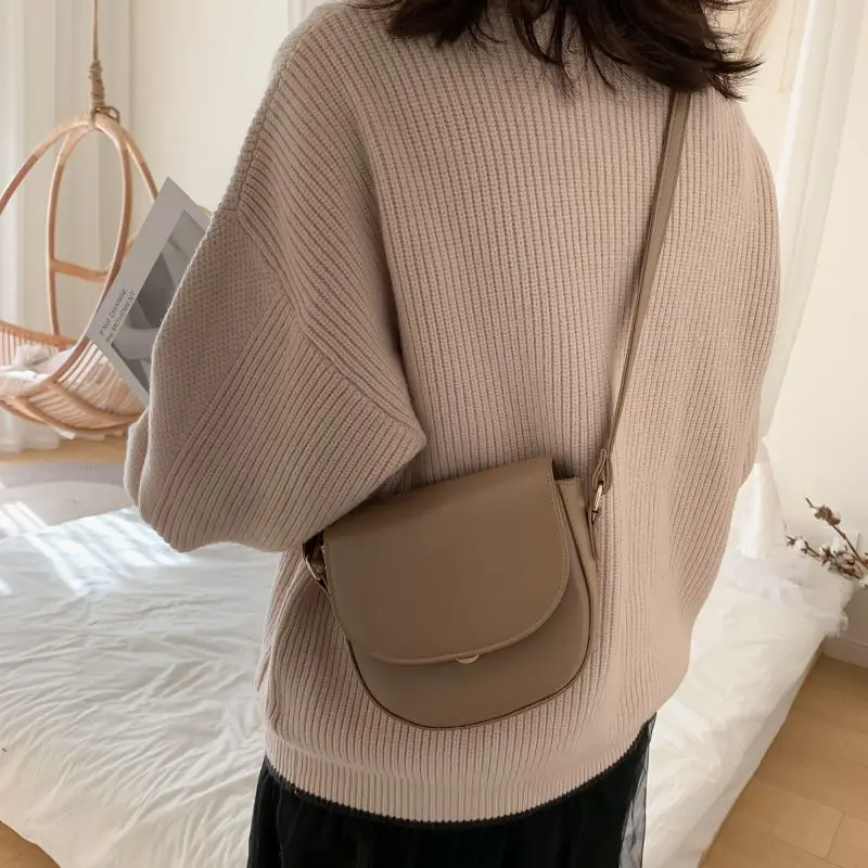 ★正規品★ 【ATCLIP】 SMALL OVE BAG CANVAS 韓国人気 Men's Canvas Shoulder Bag Korean Version Business Simple