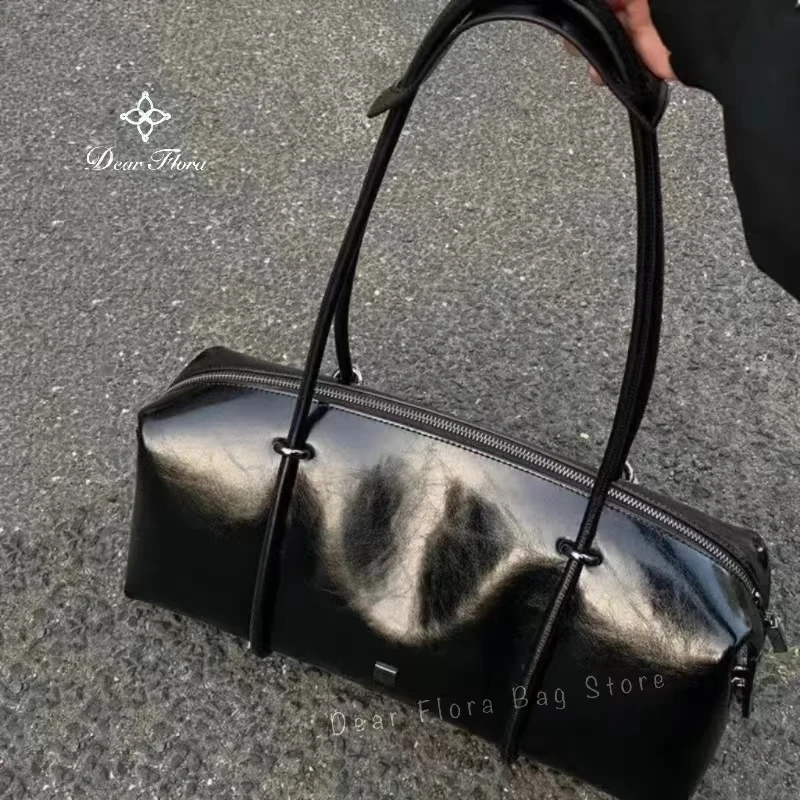 Y2K Women's Bag Large Capacity Boston Pillow Handbag Spicy Girl Fashion Motorcycle Shoulder Bags Vintage Large Capacity Tote Bag - Image 2