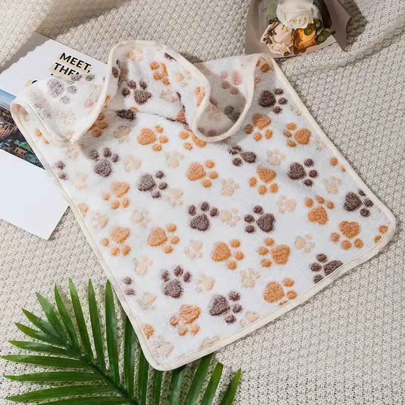 Pet Blanket Pet Cushion 40X60CM Pet Blanket Winter Warm Dog Blanket Cute Warm and Comfortable Cat and Dog Cushion Pet Supplies