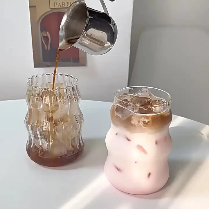 Borosilicato colorato bicchieri isolati tè latte tazze di vetro 16oz doppia pare