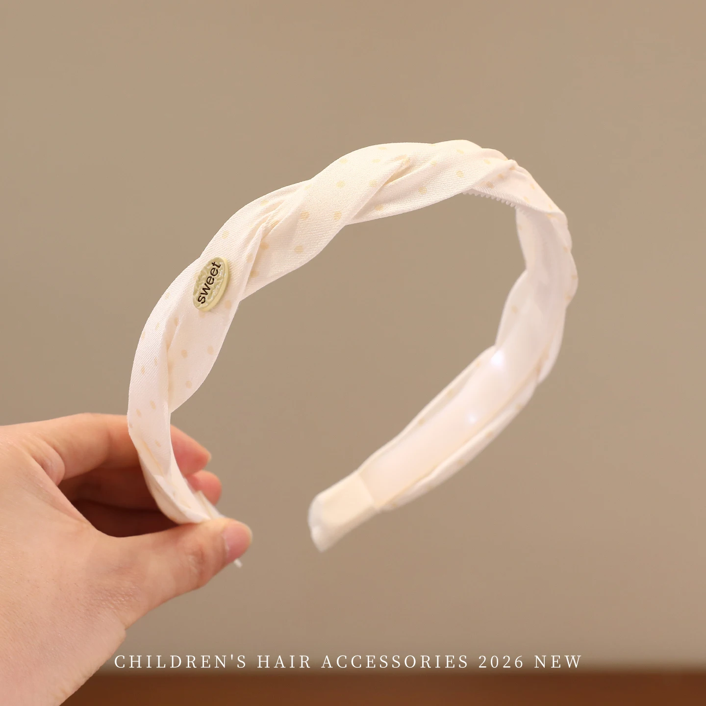 2026 Neues Pastellfarbenes Gepunktetes Stirnband für Mädchen Geflochtenes Weiches Haarband mit Niedlichen Knöpfen Haarschmuck ohne Haarschäden für Kleinkinder – Detail 6
