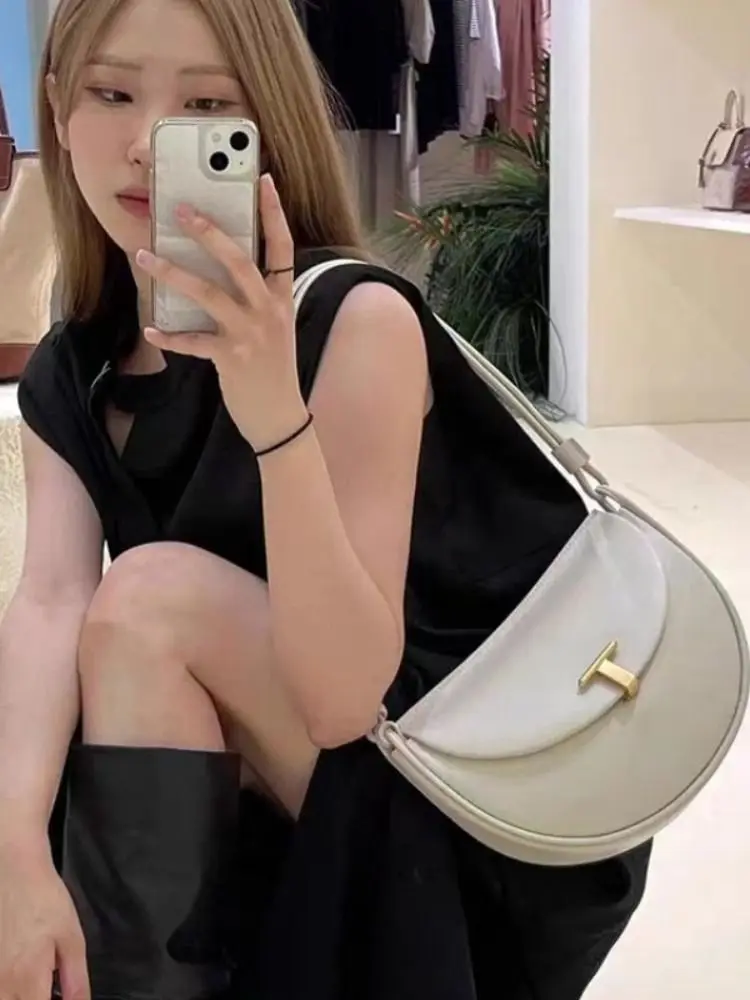 

Korean Retro Genuine Leather Female Totes Designer Brand Half Month Saddle Shoulder Messenger White Pink Party Ladies Trend Bag