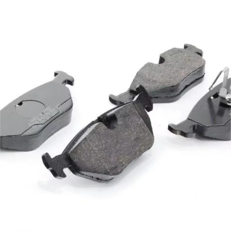D1936 Auto Parts Brake Pads A0004206000 A0004206100 A0004209700 A0004209203 A0004209800 For Mercedes Benz W213