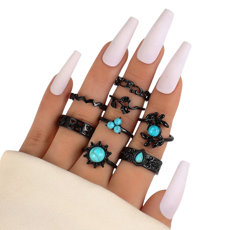30/50pcs/Lot Wholesale New Design Black Spray Paint Finger Rings for Women Mix Style Party Decorate Bar Personality Jewelry Girl 4