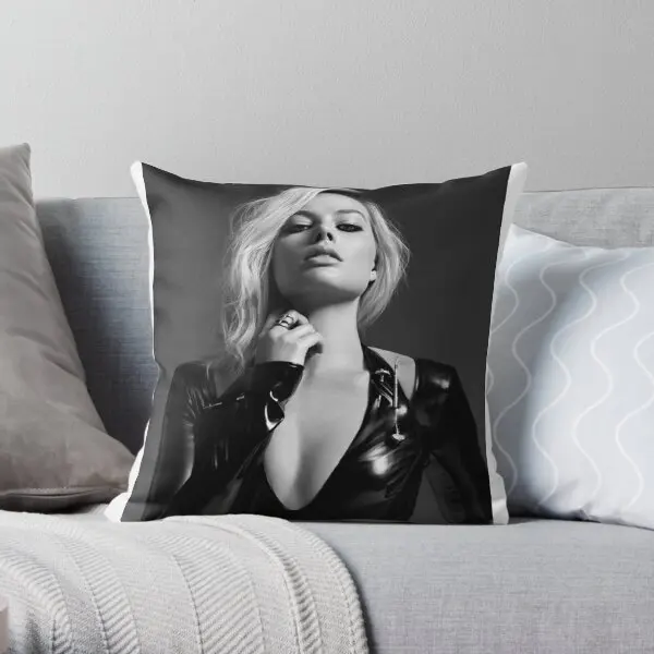 

Margot Robbie Throw Pillow Customizable Bedroom Bed Sofa Lumbar Pillow Cushion Fashion Decorative Pillow Not Included