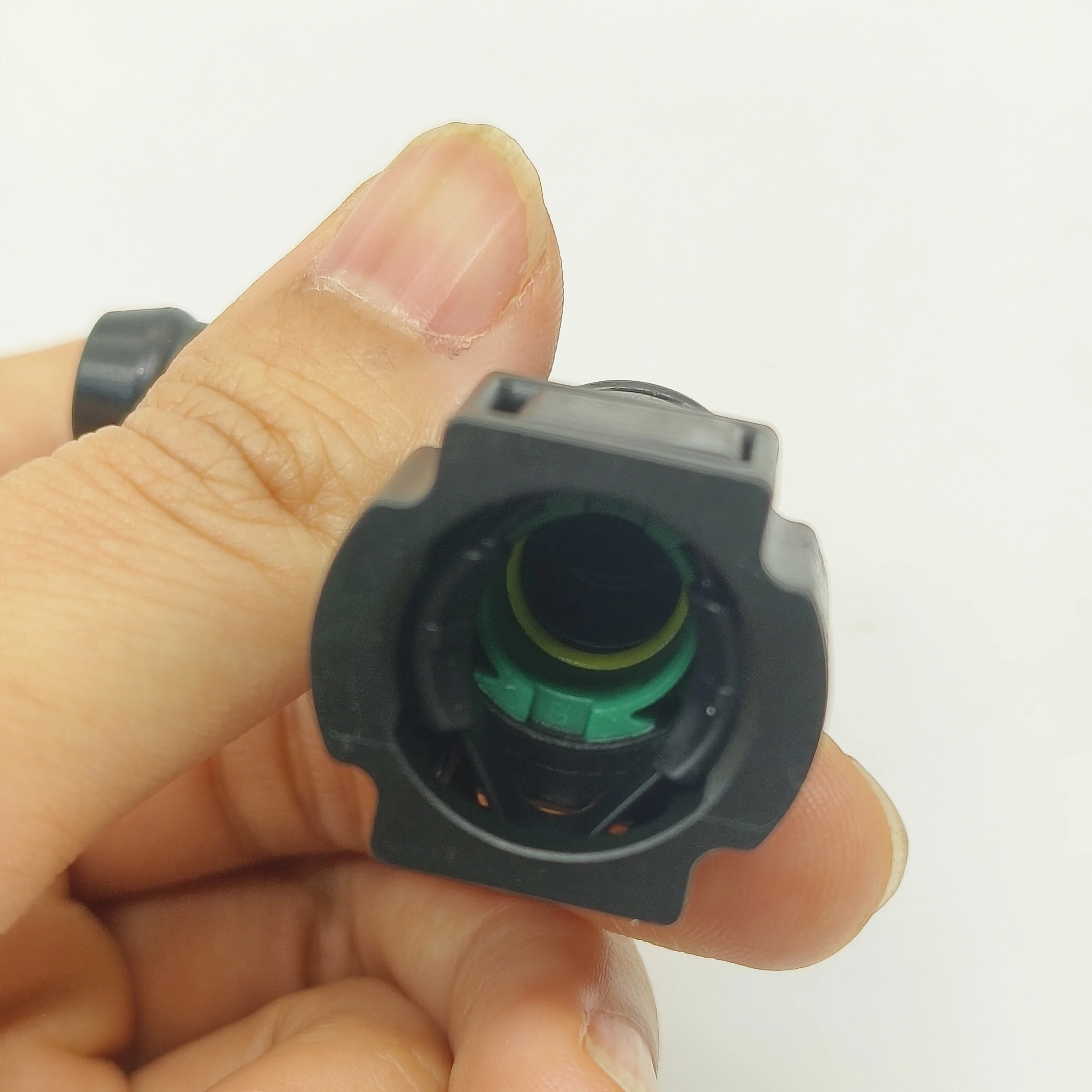 2pcs x 9.49 ID8 90&deg; Female Auto Car Fuel Line Hose Quick Release Connector Carburetor Part