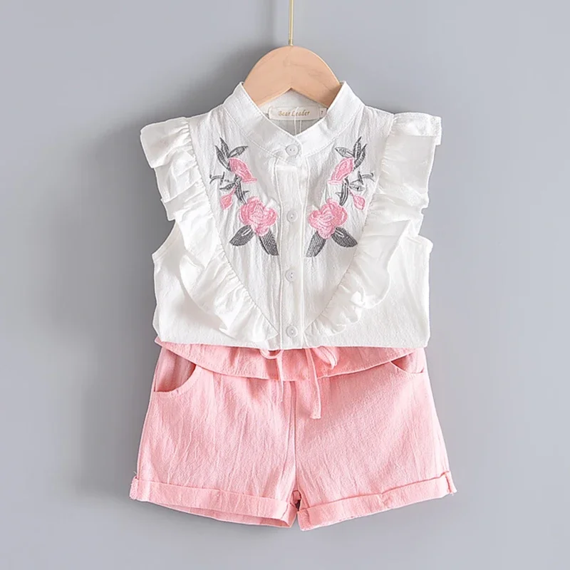 Bear Leader Kids Girl Clothes Fashion Sling Flower Bow Baby Girls Shirt + Stripe Shorts 2pcs Suit Children Clothing Sets