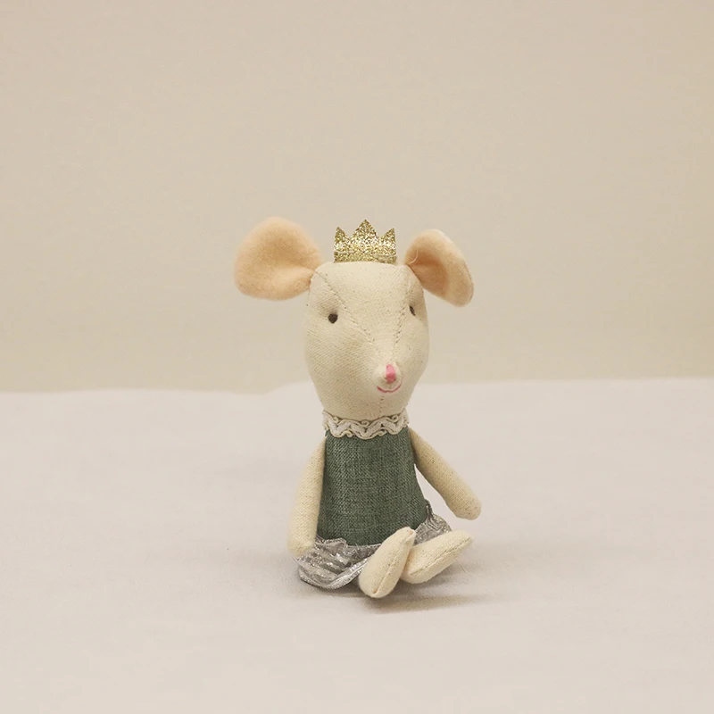 Legmic Toys For Girls Cute Baby Dolls Boy Girl The mouse family Mini plush doll house cute mouse doll box family toys