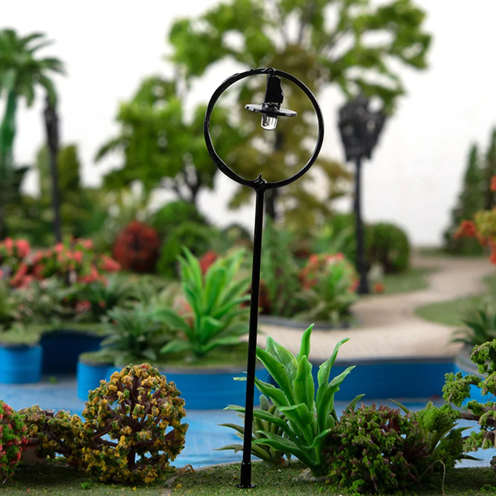 

2pcs Miniature Courtyard Lamps Model Sand Table Yard Lamps Sand Table Decoration