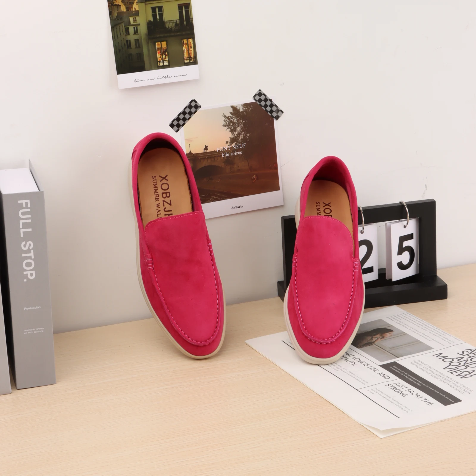 

Sneakers Loafers Luxury Mocasines Shoes For Men 2023 Designer Red Suede Leather Flats Women Brand High Quality Blue Shoes