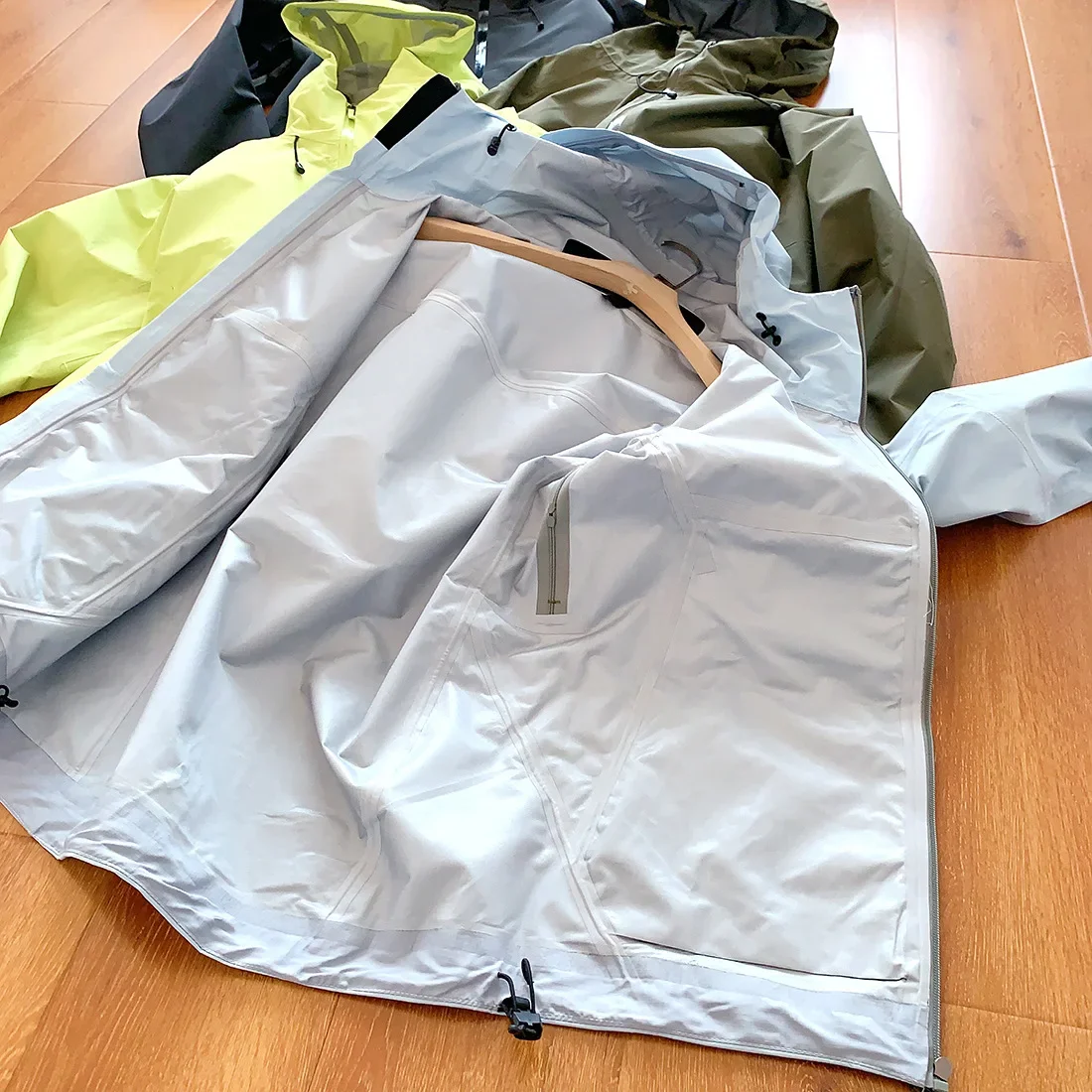 arc new storm jacket lovers outdoor sports camping mountain skiing trend fashion british wind leisure waterproof storm jacket ARC New Storm Jacket Lovers Outdoor Sports Camping Mountain Skiing Trend Fashion British Wind Leisure Waterproof Storm Jacket 3