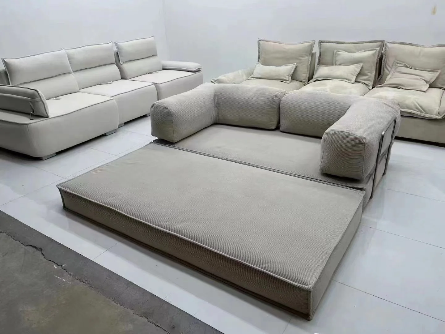 Slide image f9433d5c263a4ed1937f919def119c0d