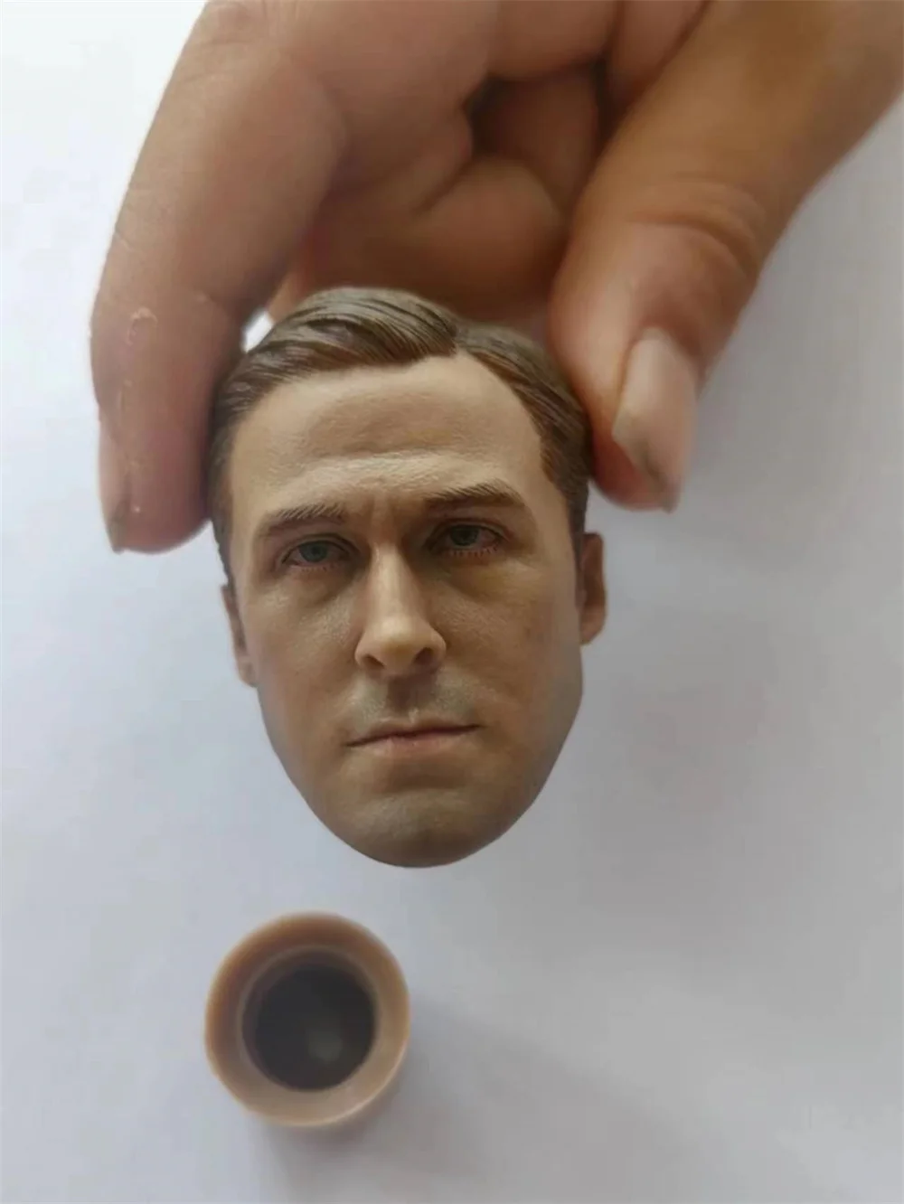 

1/6 Ryan Gosling Male Head Carving Sculpt Star Actor 1/6 Soldier Model For 12'' Action Figure Ancient Soldiers Actor Star DOll