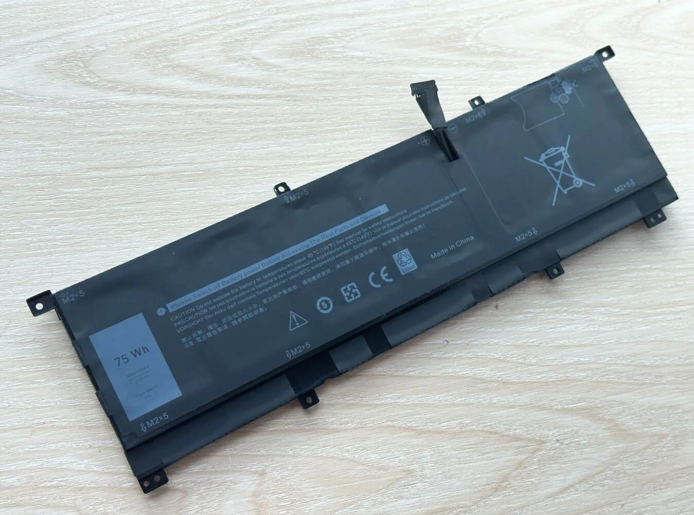 8N0T7-TMFYT-0TMFYT-Laptop-Battery-for-Dell-XPS-15-9575-D1805TS-D1605TS-P73F-DF13-Precision-5530.jpg