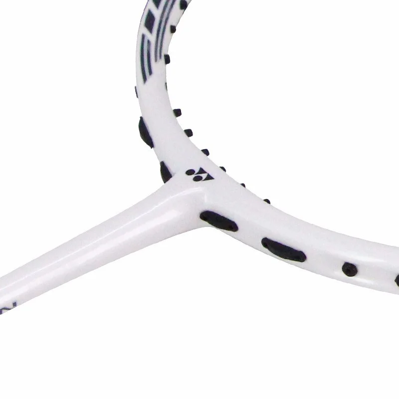 バドミントンラケット カーボンファイバー製 Amazon | カーボンファイバーバドミントンラケット、軽量