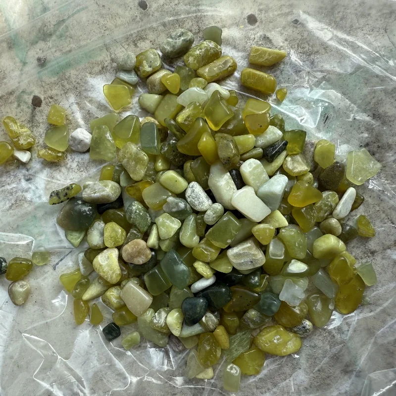 200g natural Xiuyu jade stone seeds, rice grains, fish tank stones, bonsai stones, jade raw green bluestone