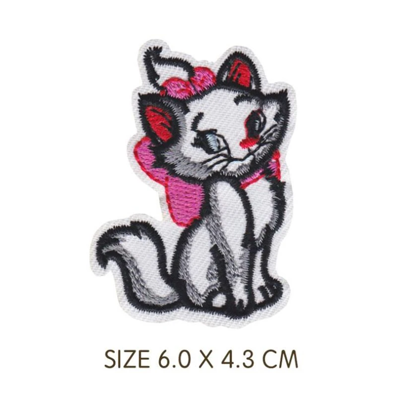 Cartoon animal White Cat kawaii dog Patches for Clothing Iron on Embroidered Patch Punk Motif Applique Stickers on Clothe