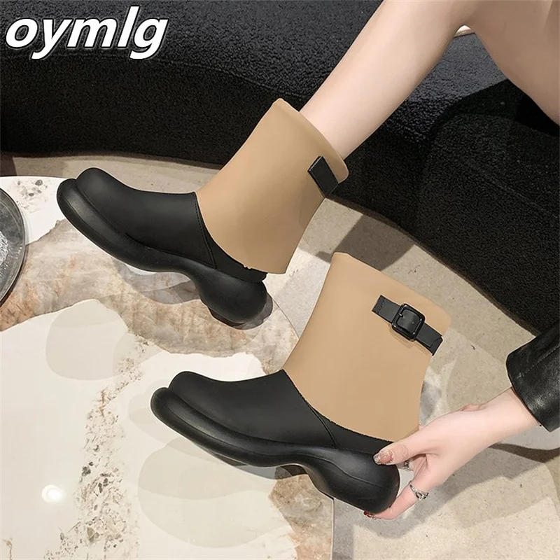 2023 Autumn/Winter New Round Head Back Zipper Flapped Women's Short Boot Fashion Knight Boot Mid Sleeve heels women