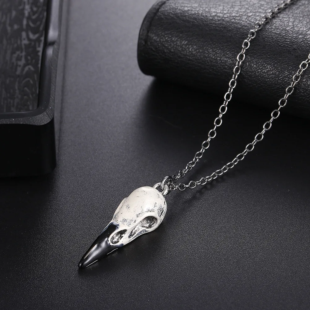 

Crow Skull Style Necklace Alloy Pendant Halloween Fashion Jewelry