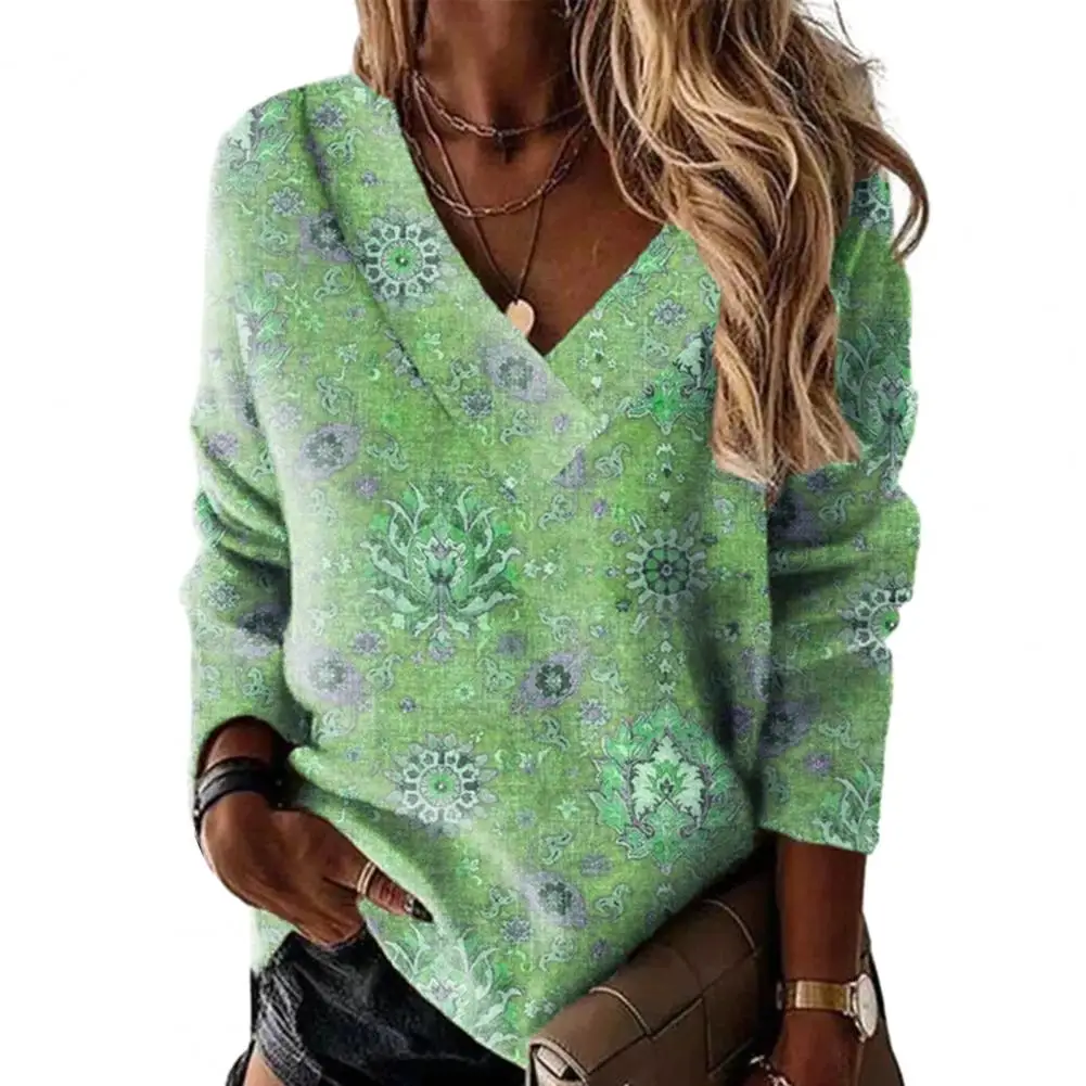

Loose Fit Tee Shirt Autumn Vintage Pattern Pullover Tops Women's Loose Fit V-neck Sweatshirt for Casual Streetwear