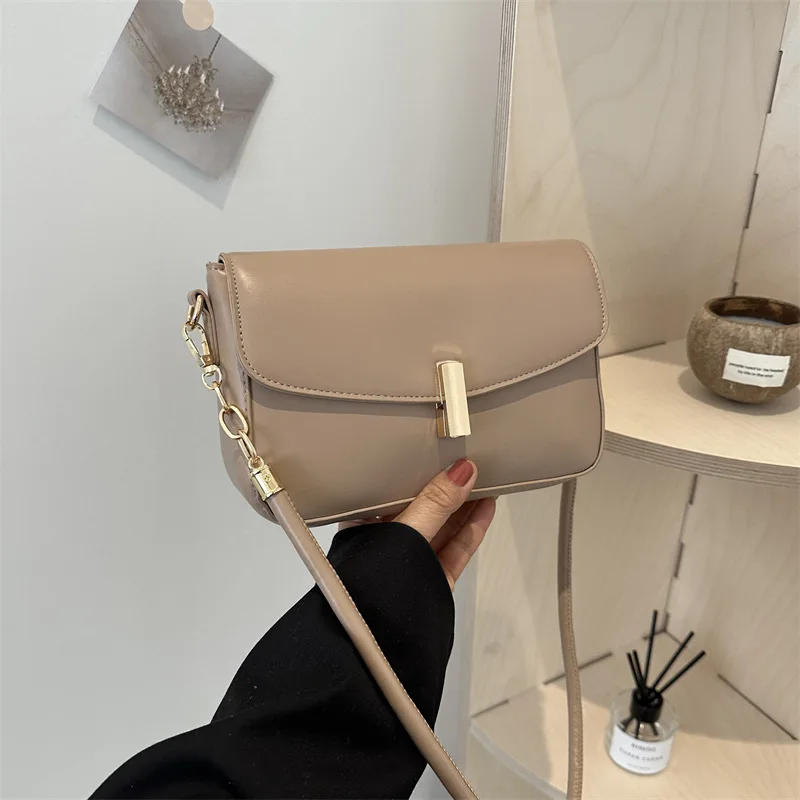 New Simple Fashion Crossbody Bag Casual Lock Simple Retro Texture Delicate Handy Cross-armpit Women's Luxury Brand Shoulder Bag