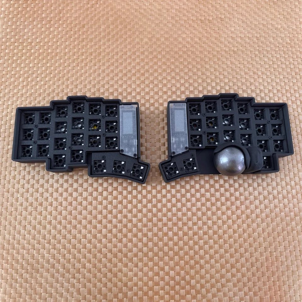 Taiki A-tyan 無線KeyballBLE Taiki A-tyan 無線KeyballBLE Taiki A-tyan 無線KeyballBLE