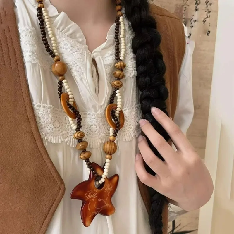 Vintage Boho Ethnic Style Long Handmade Bead Wood Star Pendant Necklace Sweater Chain for Women Fashion Neck Jewelry Party Gifts