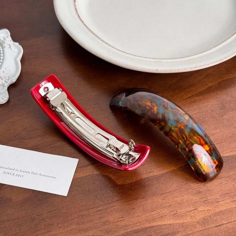 الرجعية الجديدة الملونة خلات دبوس الشعر كلمة واحدة مقاطع الربيع للنساء مزاجه المشابك سيدة الموضة تنوعا إكسسوارات الشعر