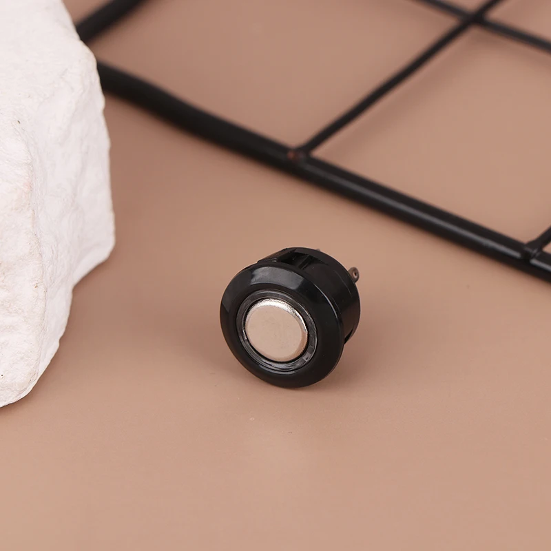 Slide image f0f9d379da2c447d844a848c73463e01