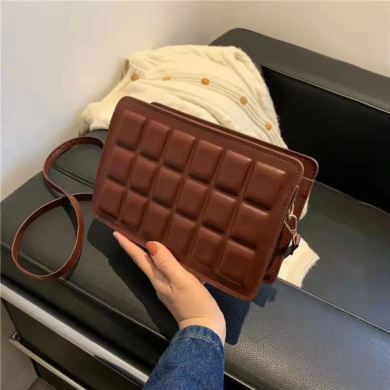 

Chocolate Shoulder Bags For Women Solid Color Retro Cross-Body 2021 Autumn Winter New Designer All-Match Casual Messenger Bags