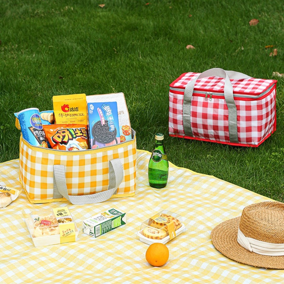 Large Capacity Picnic Bag - Insulated Outdoor Camping Basket, Portable Travel Cooler for Food, Leakproof Bento Lunch Tote