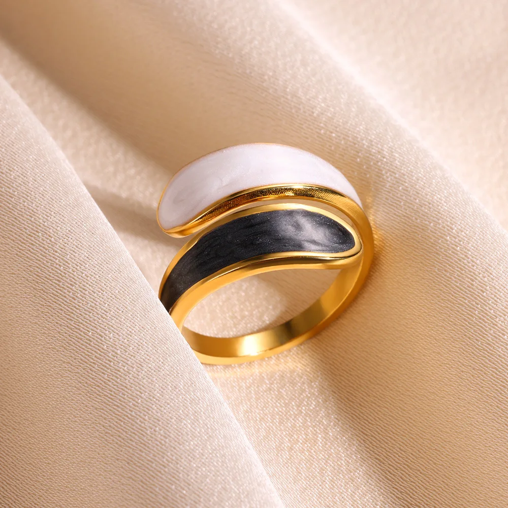 Elegant Black and White Enamel Stainless Steel Double Layer Adjustable Ring