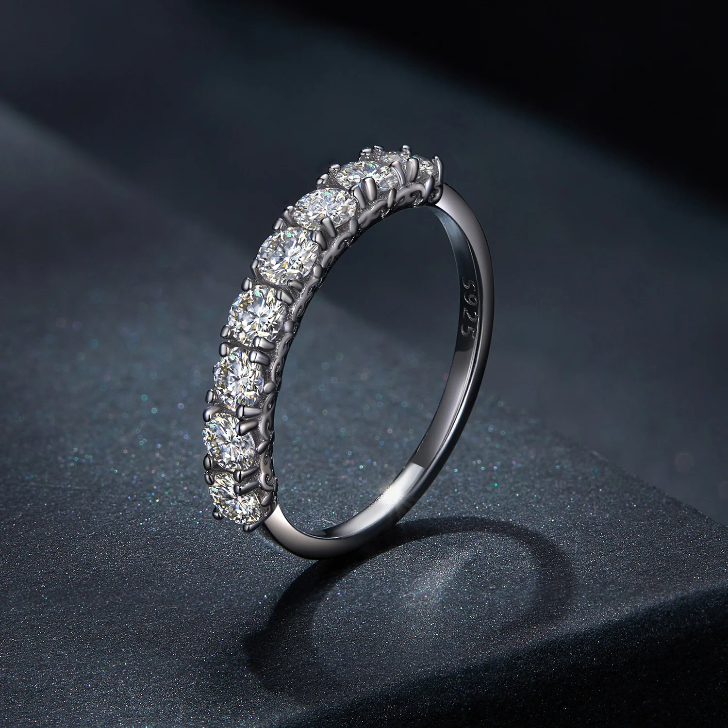 

Real 1Carat Moissanite Wedding Ring for Women 925 Sterling Silver Round Brilliant Lab Diamond Engagement Rings Gift
