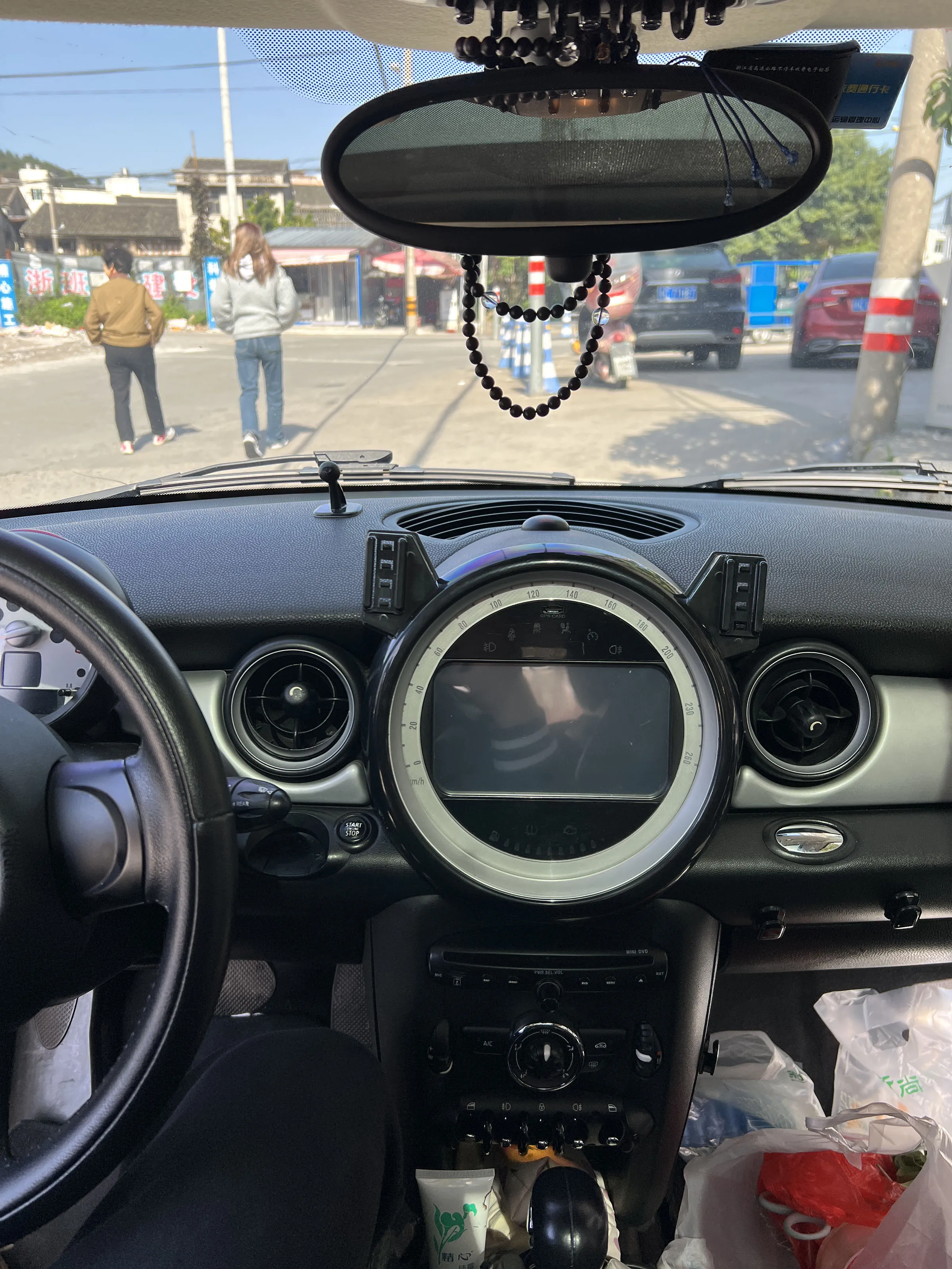 자동차 스크린 네비게이션 베이스 고정형 휴대폰 범용 중력 브래킷 BMW 미니 쿠퍼 R55 R56 R57 2007-2013년식 호환