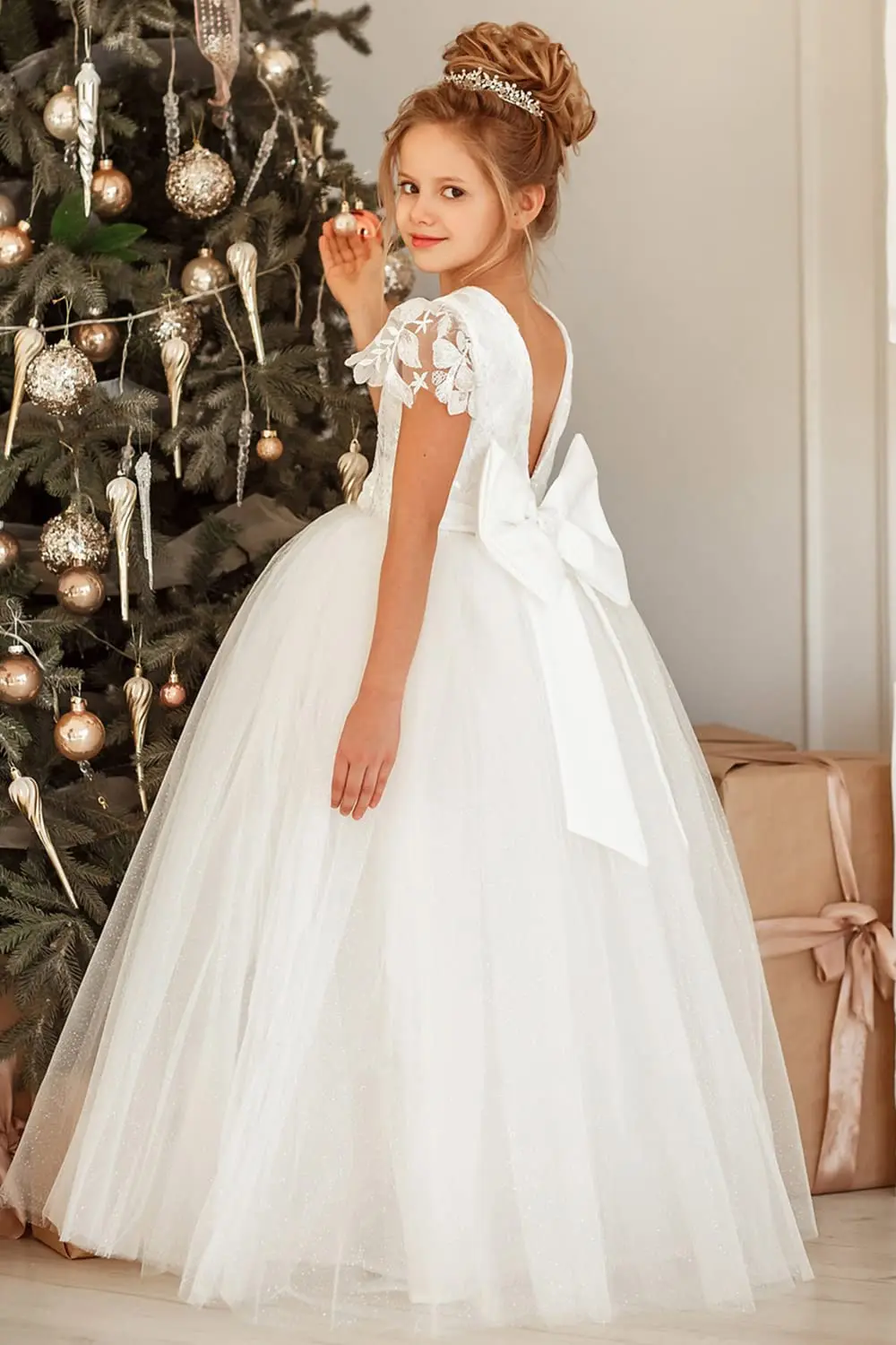 

Flower Girls Cap Sleeve Dress for Wedding Lace Tulle 1st Communion Dress Jewel Neck Open Back Pageant Prom Ball Gown with Bow